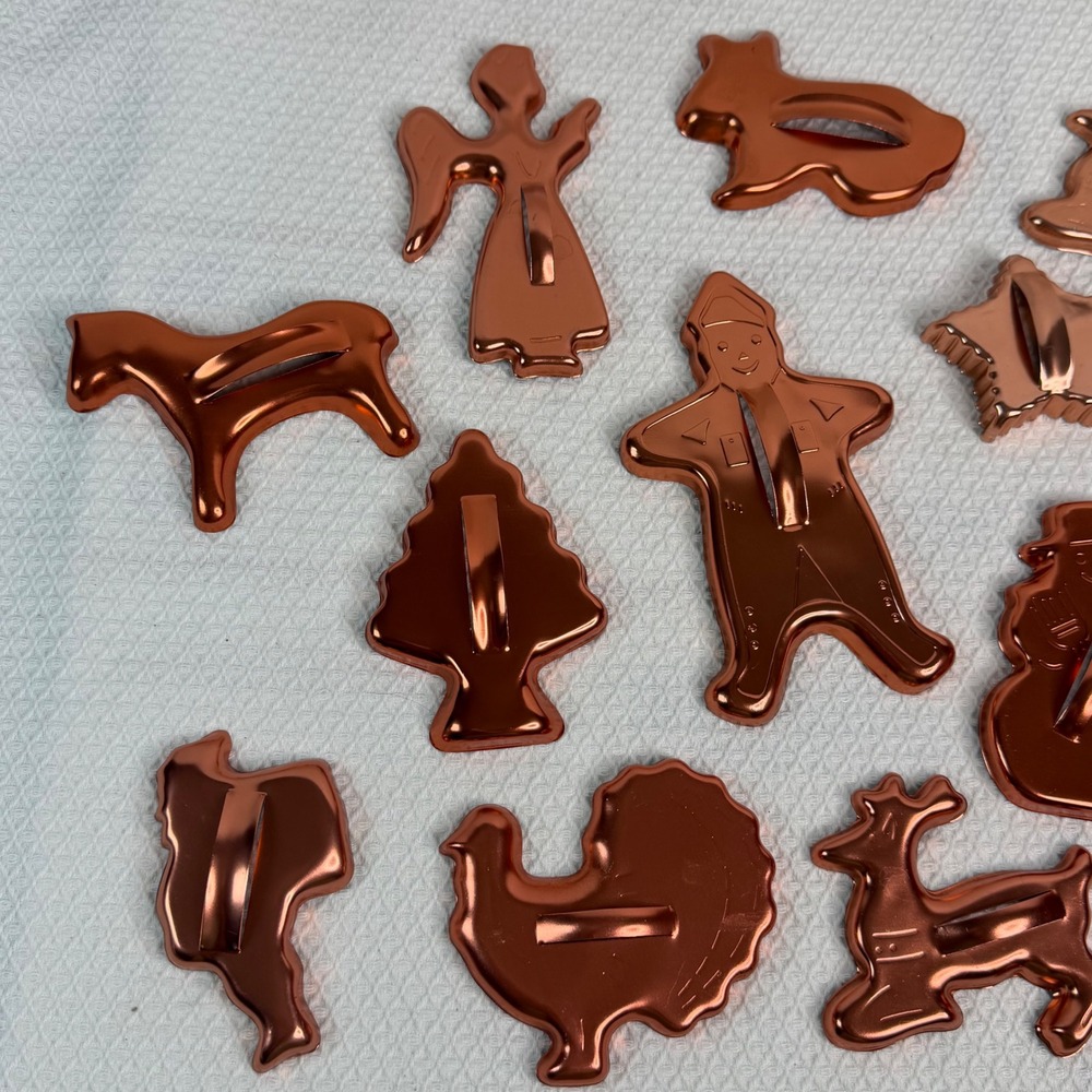 Vintage Copper Metal Holiday Christmas Cookie Cutters Set of 13 Reindeer Angel - Picture 3 of 7
